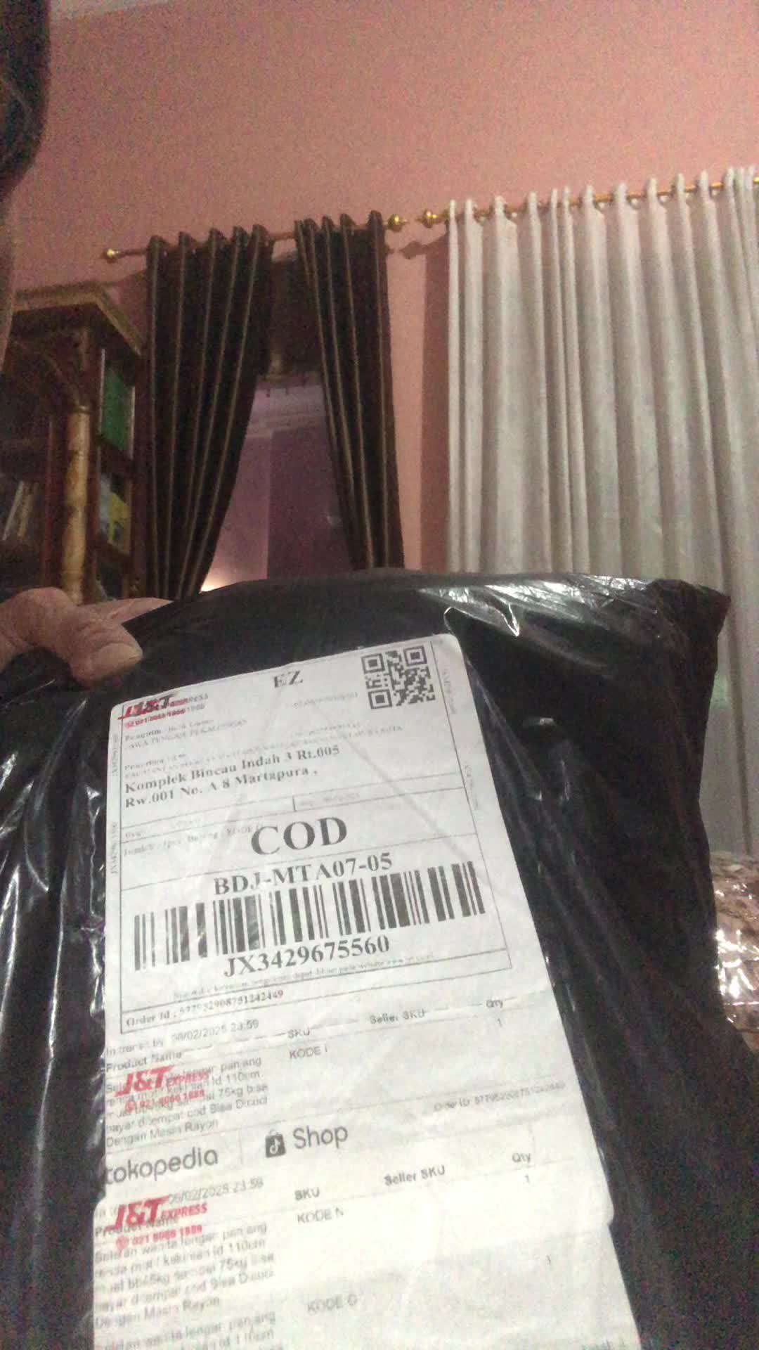 review image 0