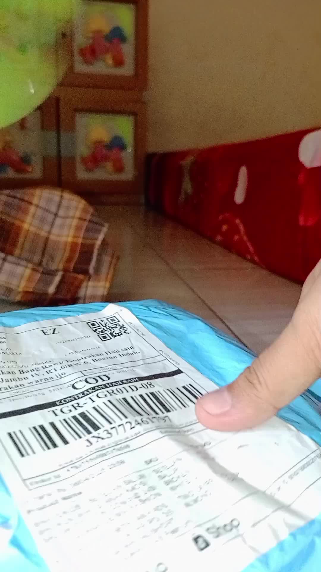 review image 0