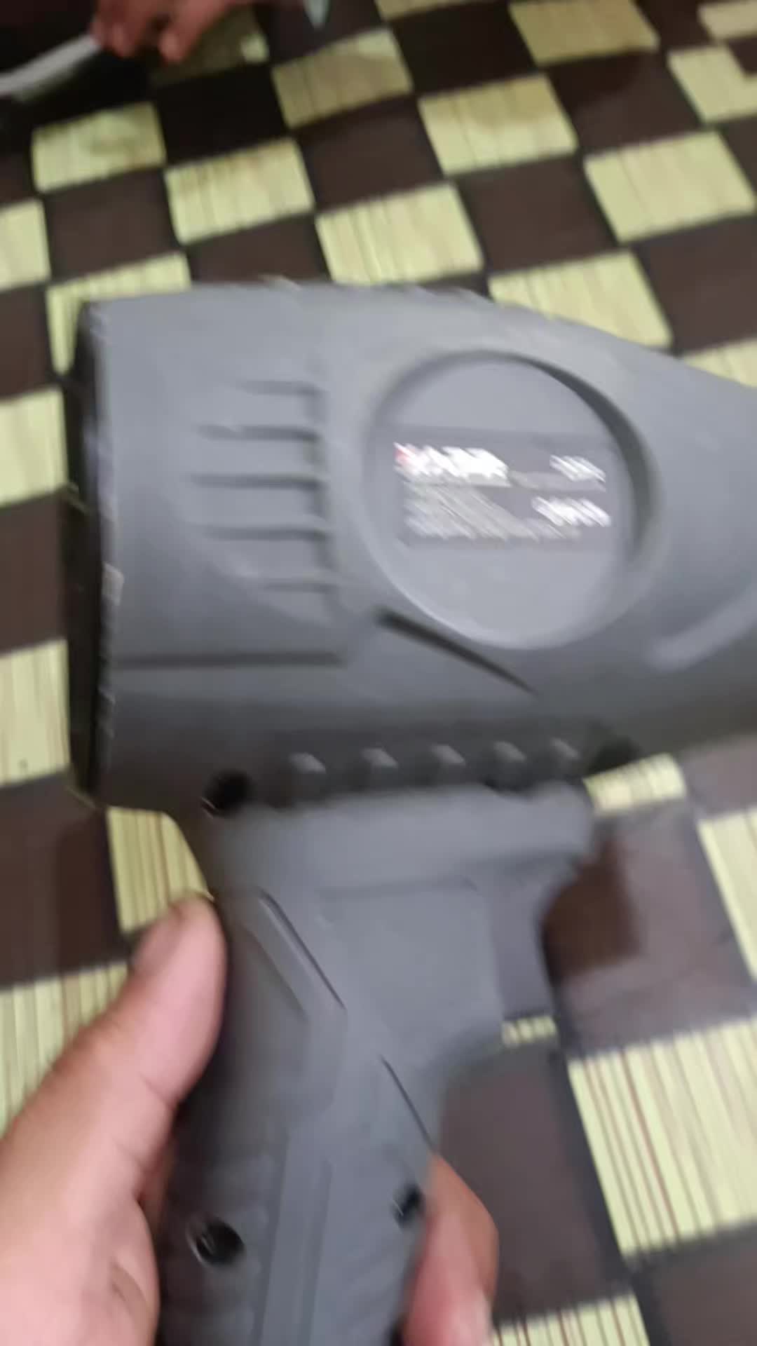 review image 0