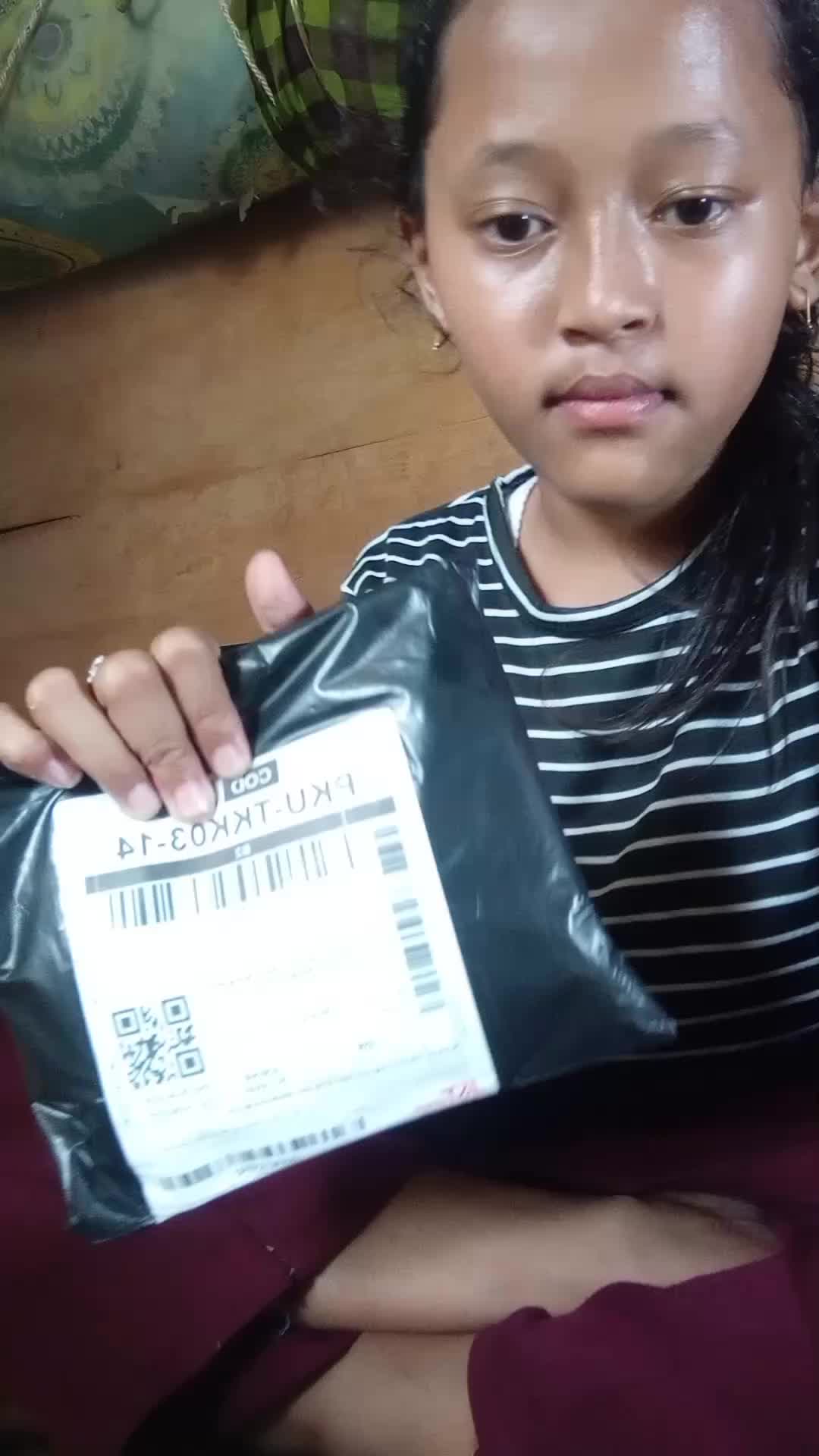 review image 0