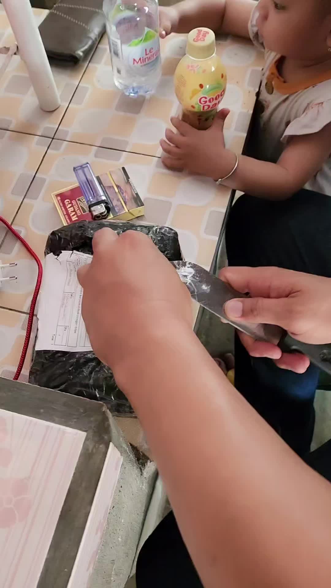 review image 0