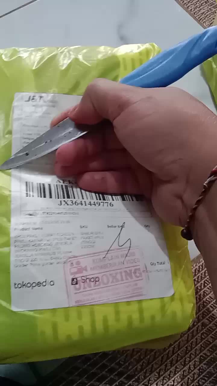 review image 0
