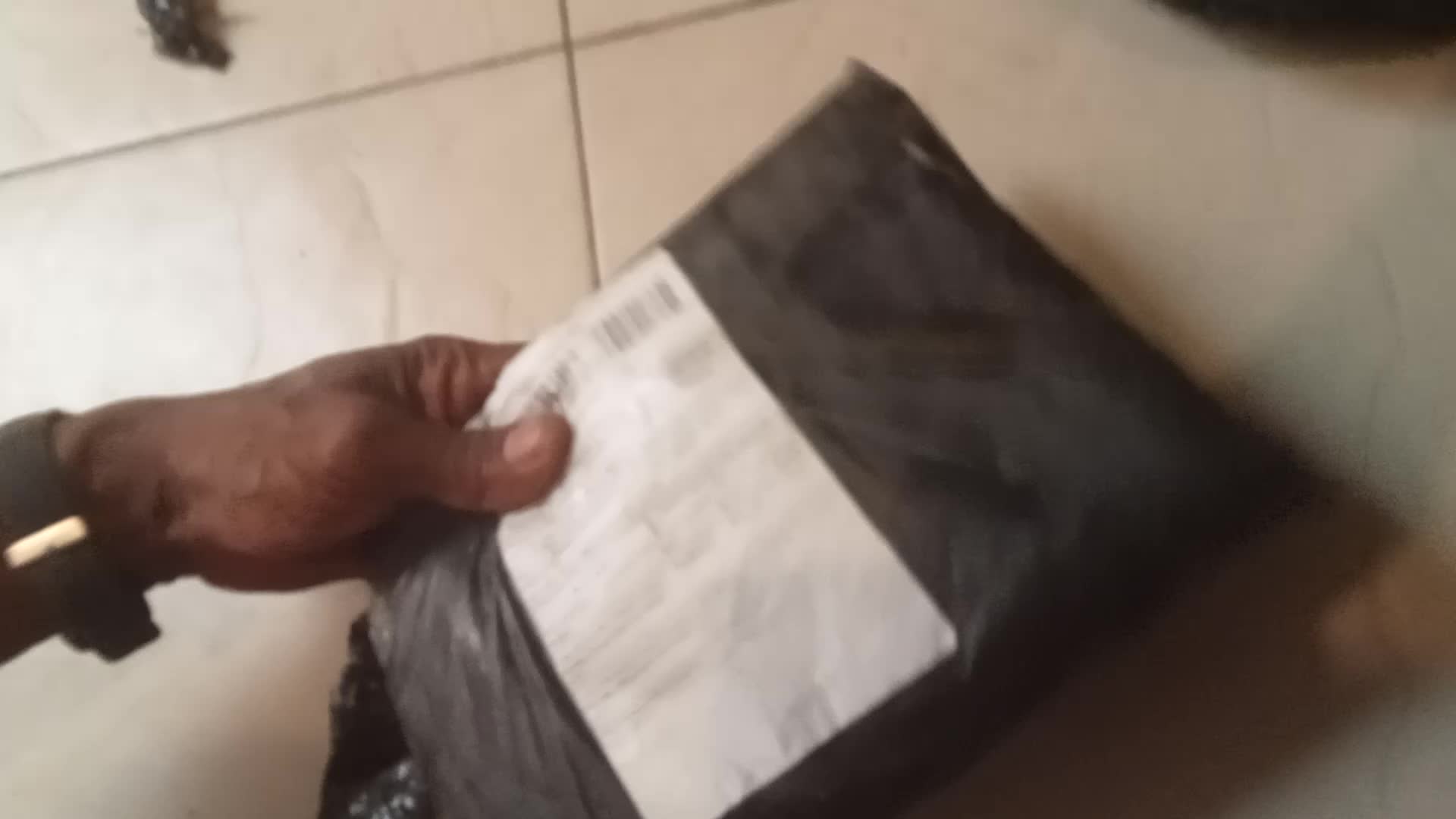 review image 0