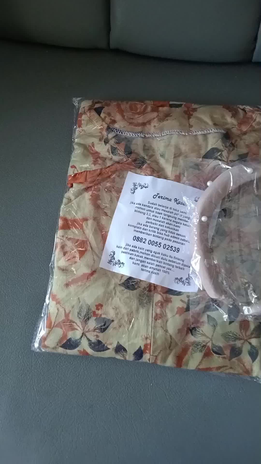 review image 0