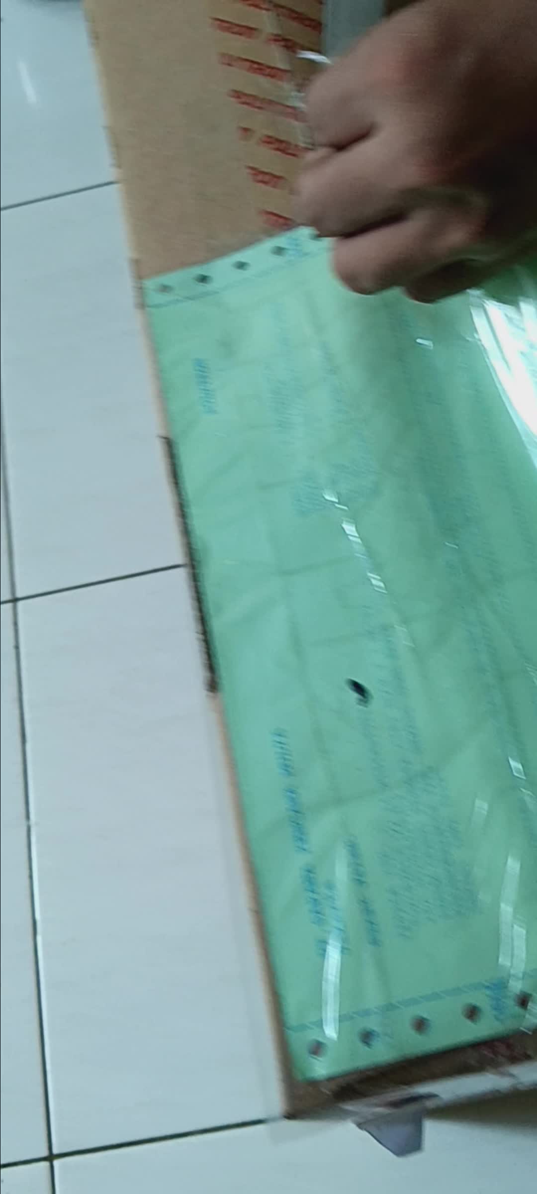review image 0