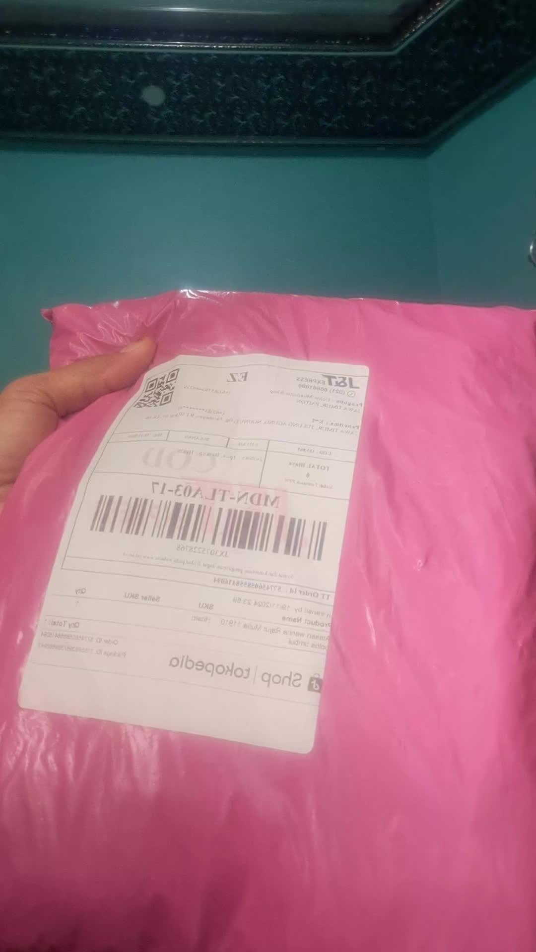 review image 0