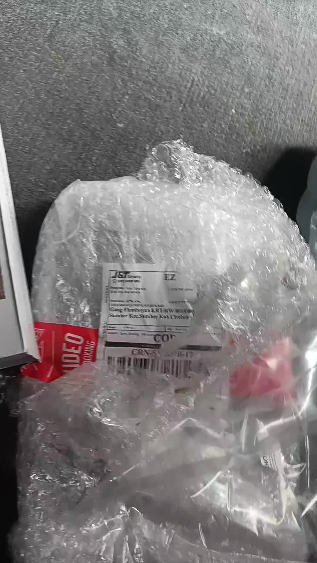 review image 0
