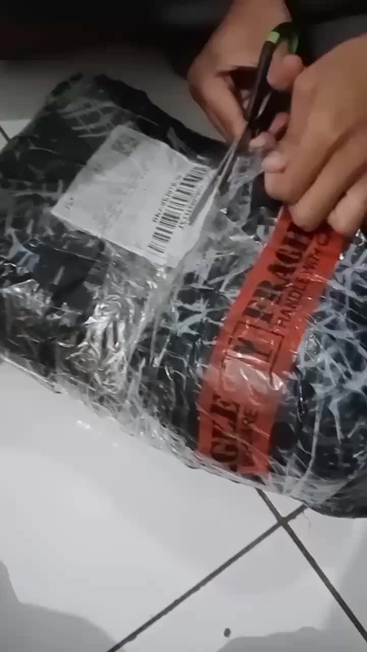 review image 0