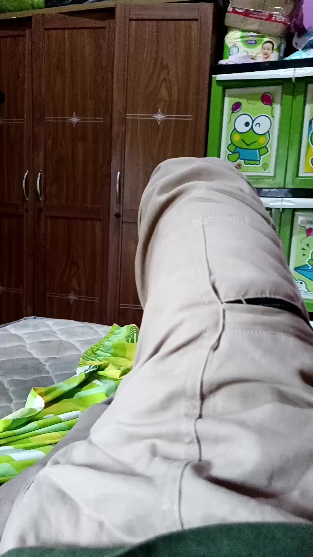 review image 0