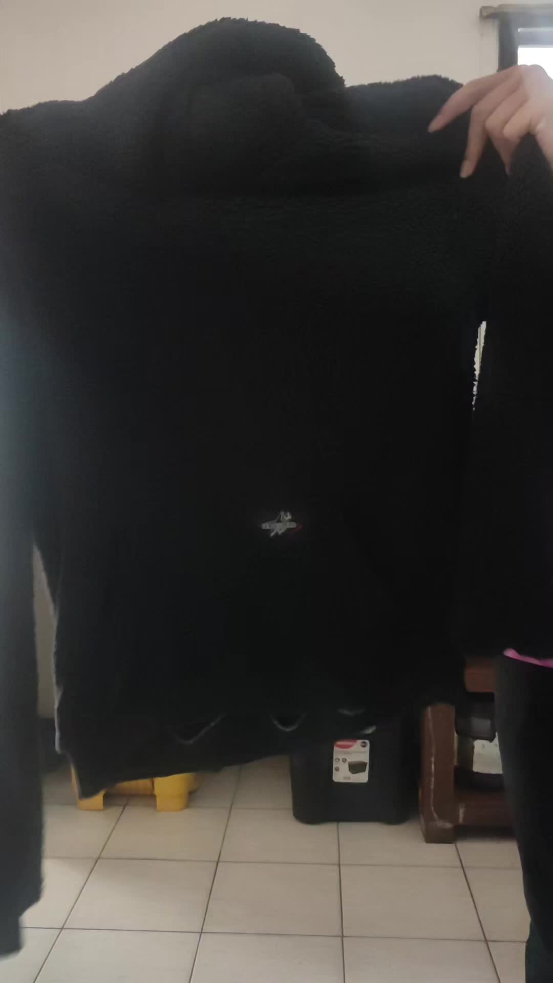 review image 0