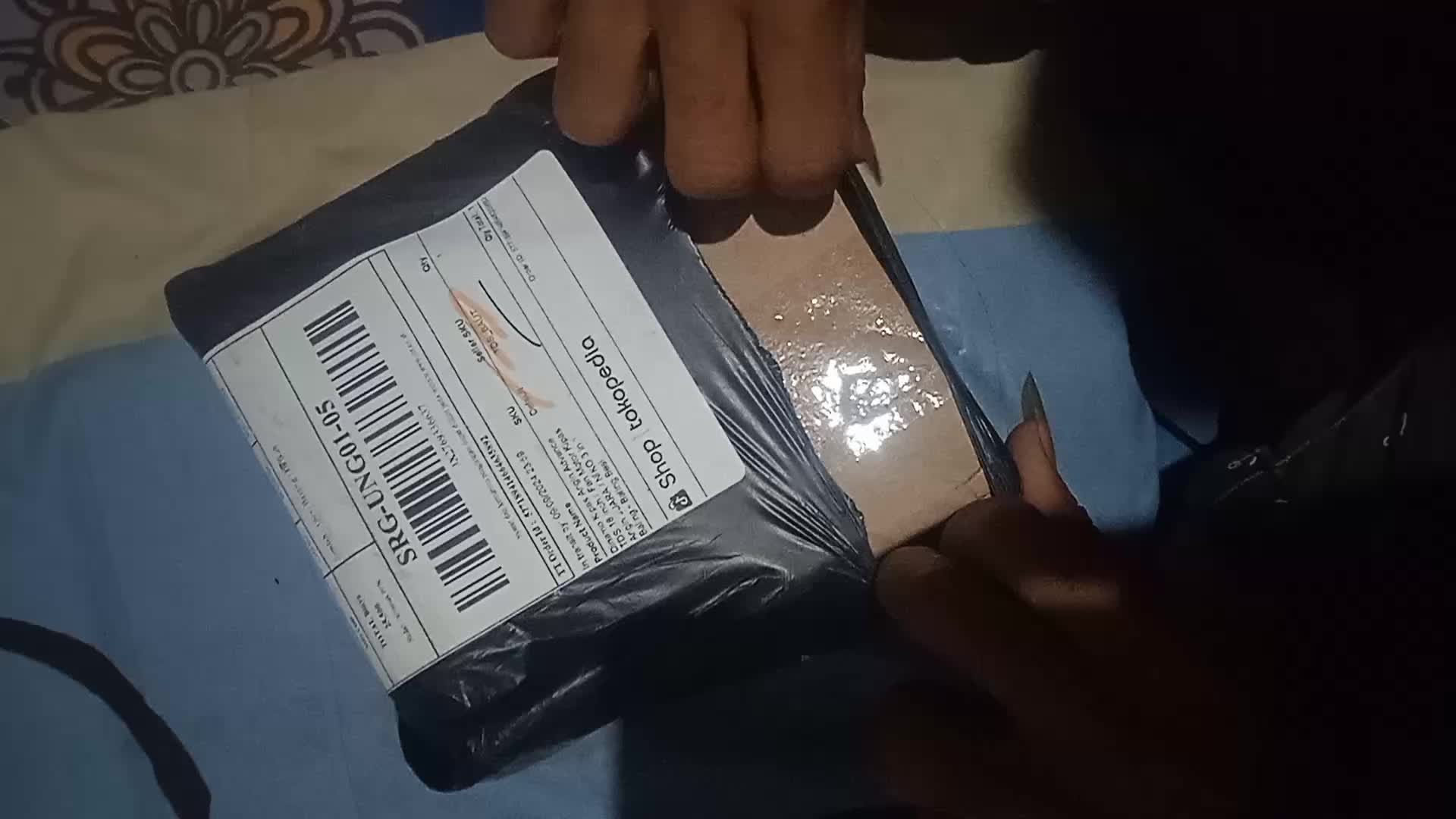 review image 0