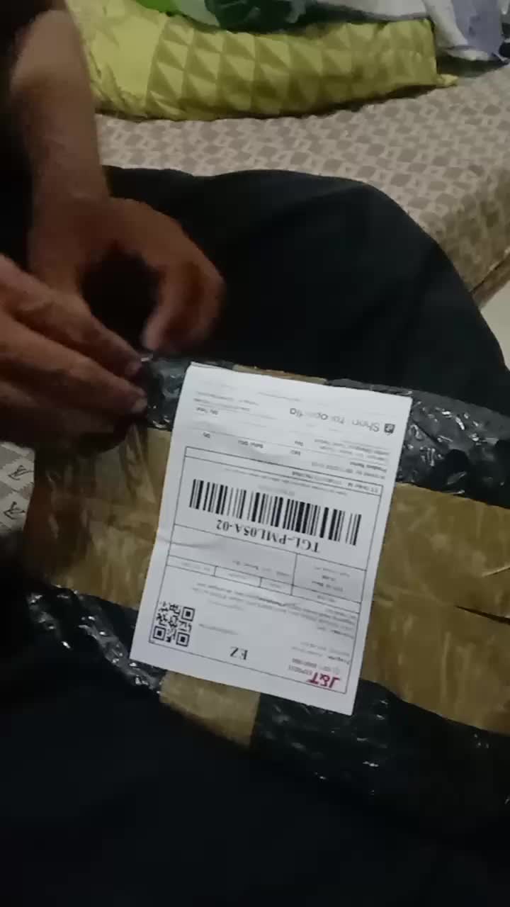 review image 0