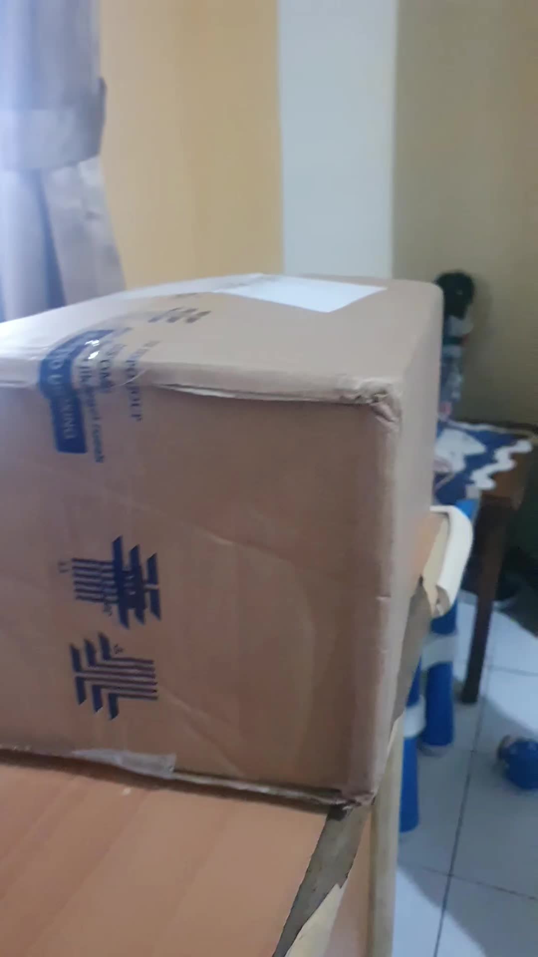 review image 0