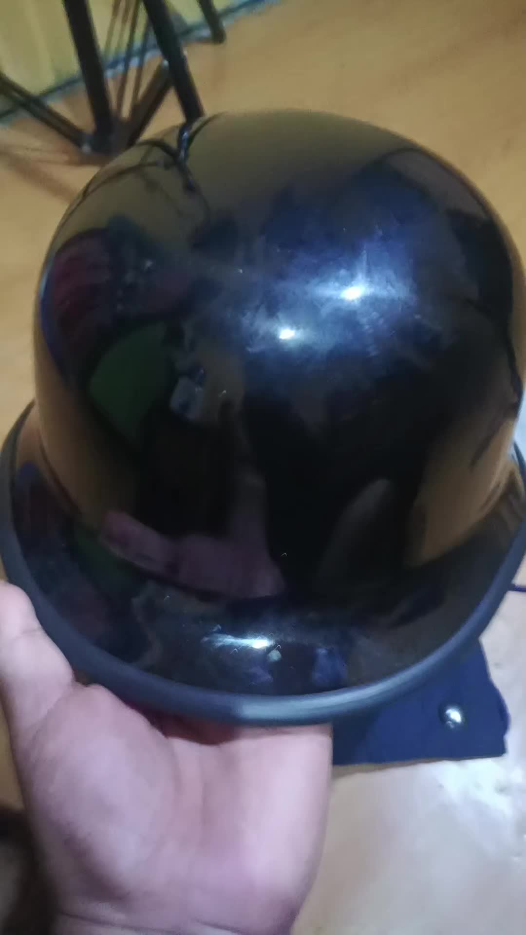 review image 0