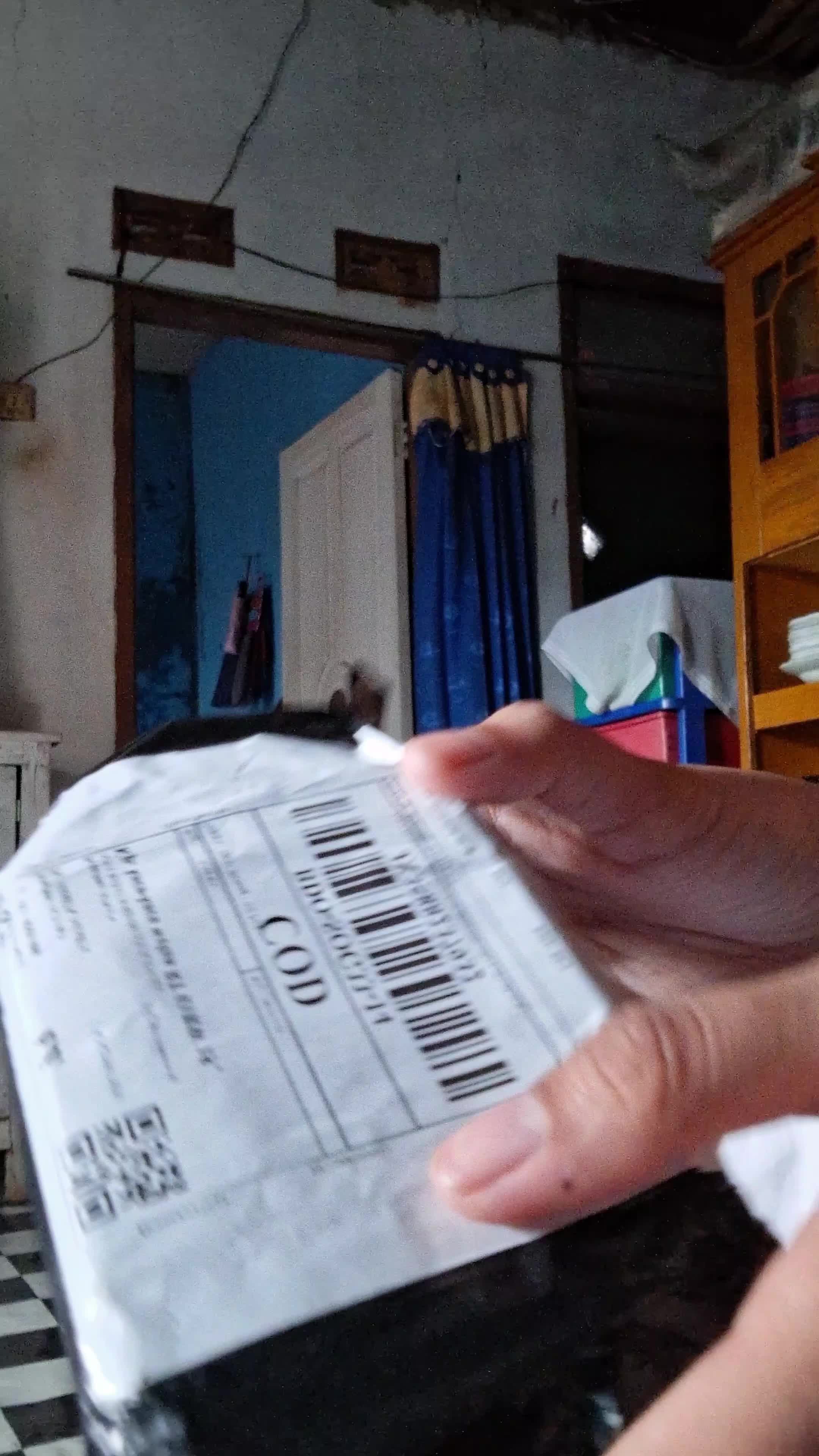 review image 0