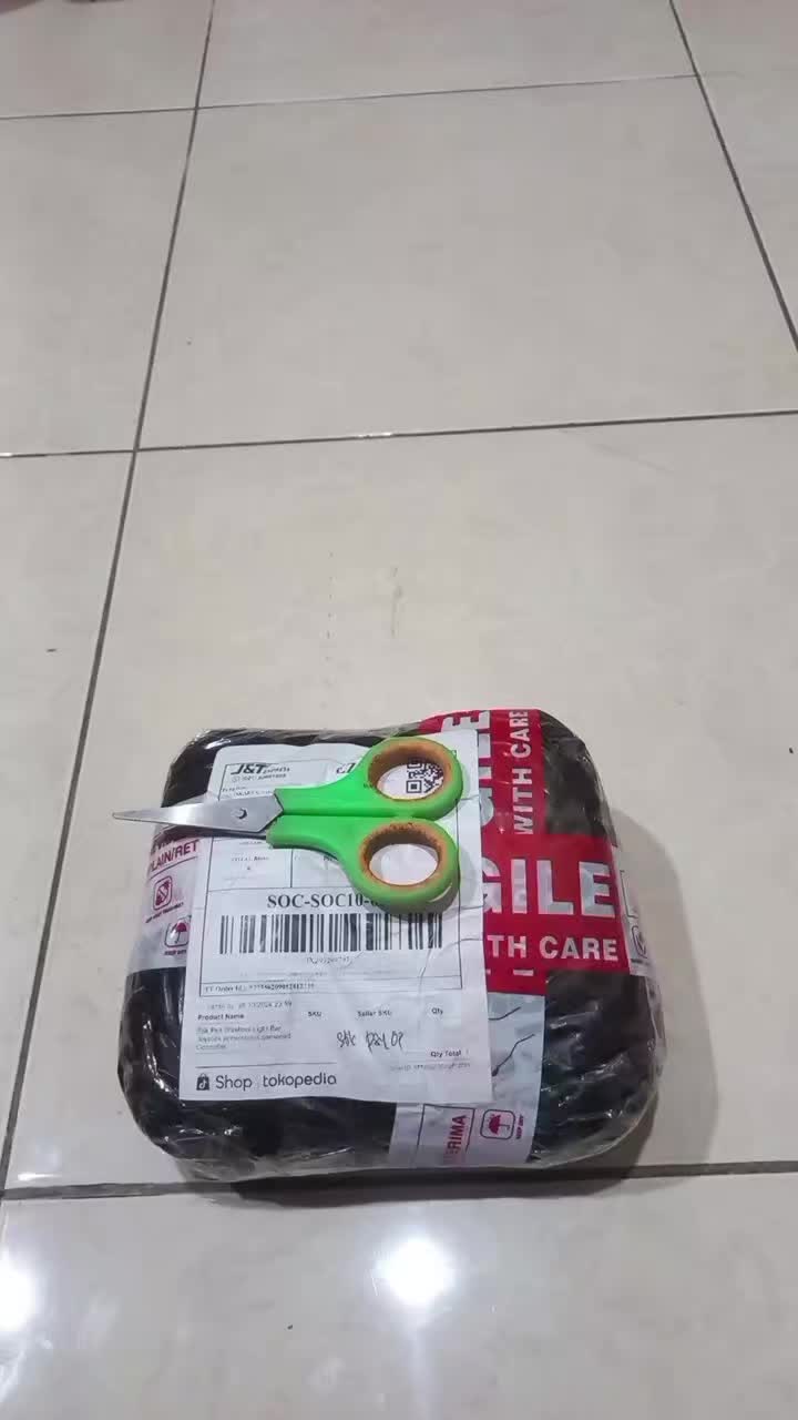 review image 0