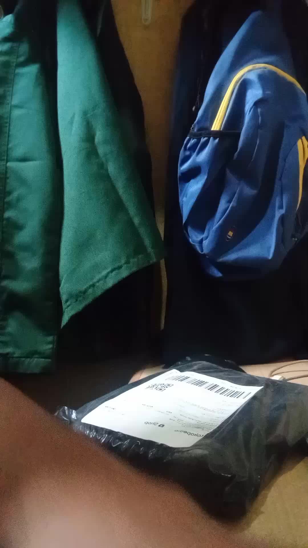 review image 0