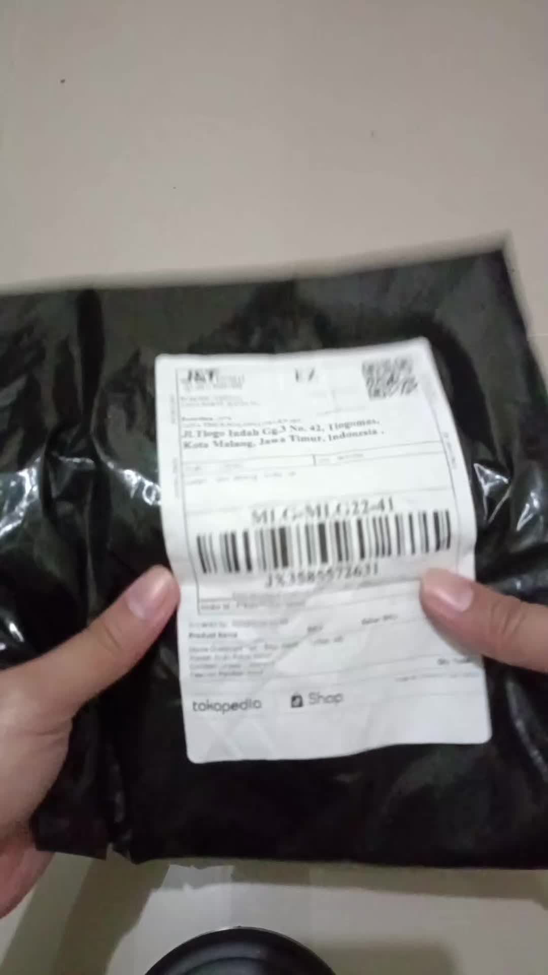 review image 0