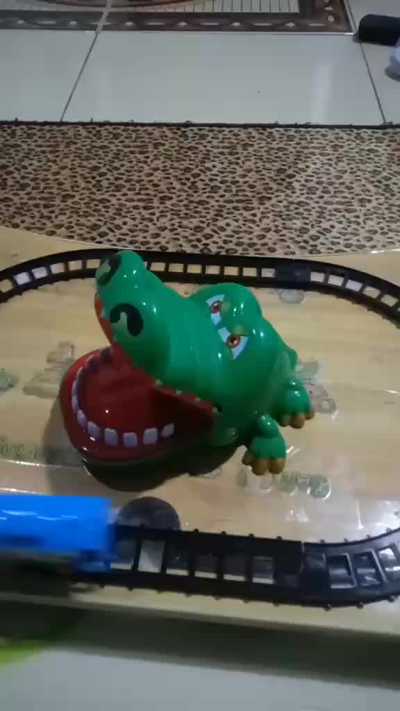 review image 0