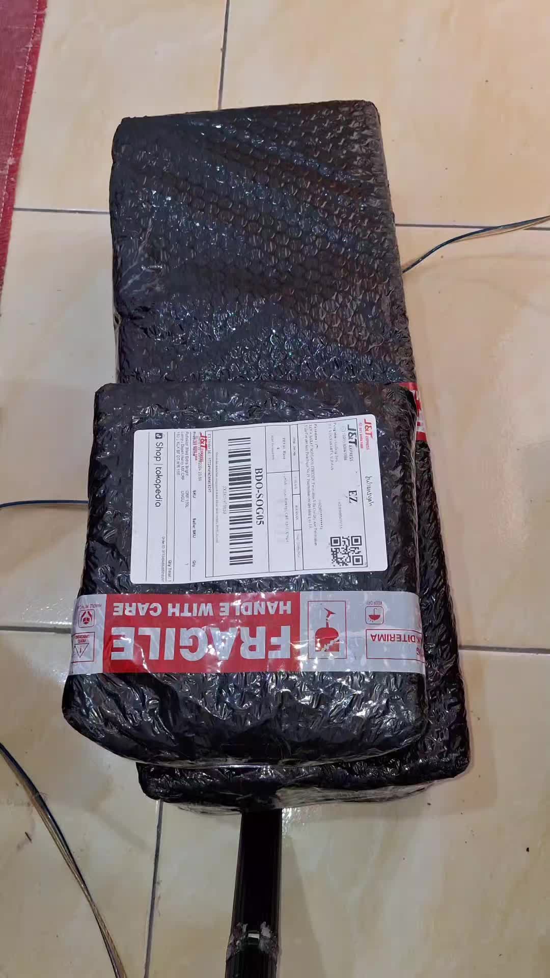 review image 0