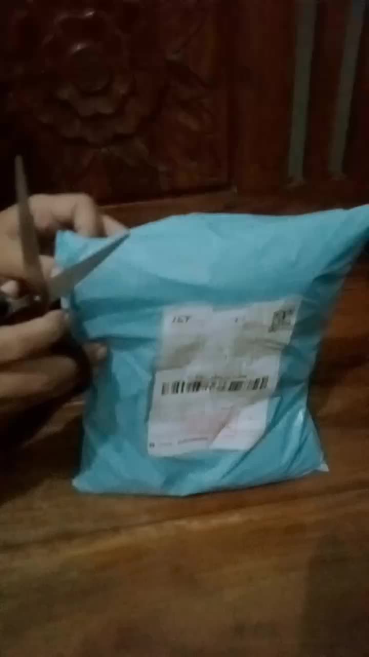 review image 0
