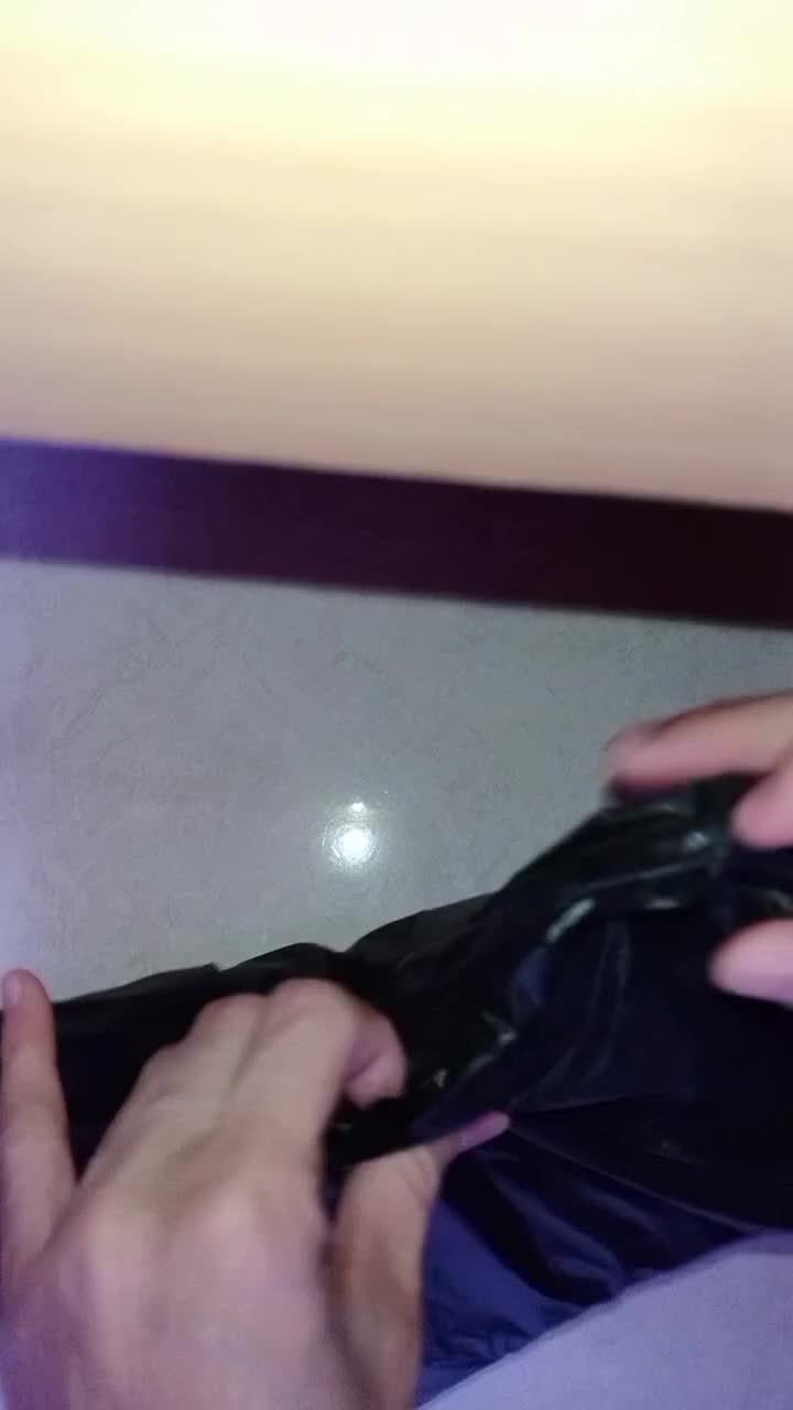 review image 0