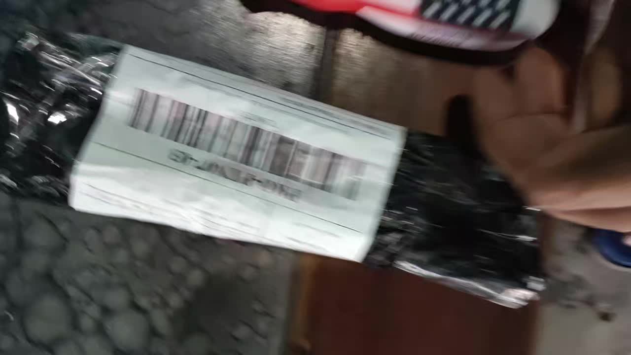 review image 0