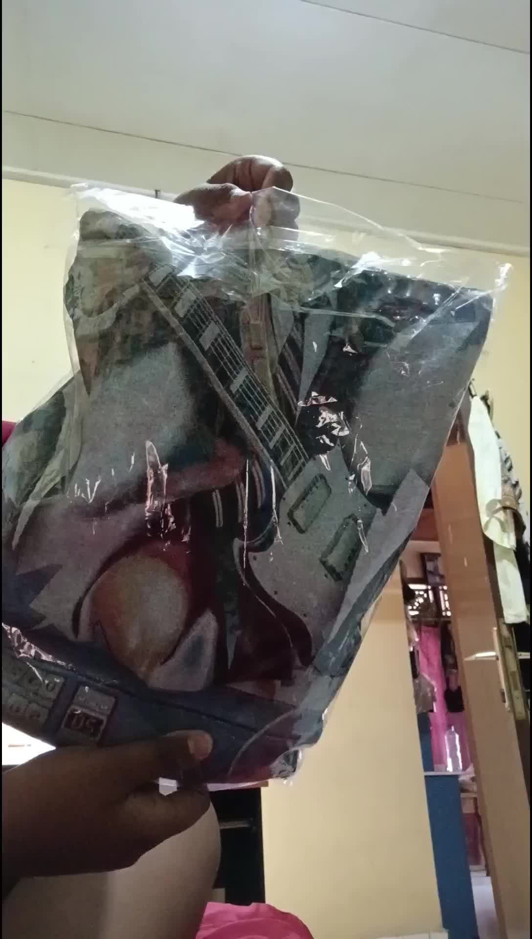 review image 0