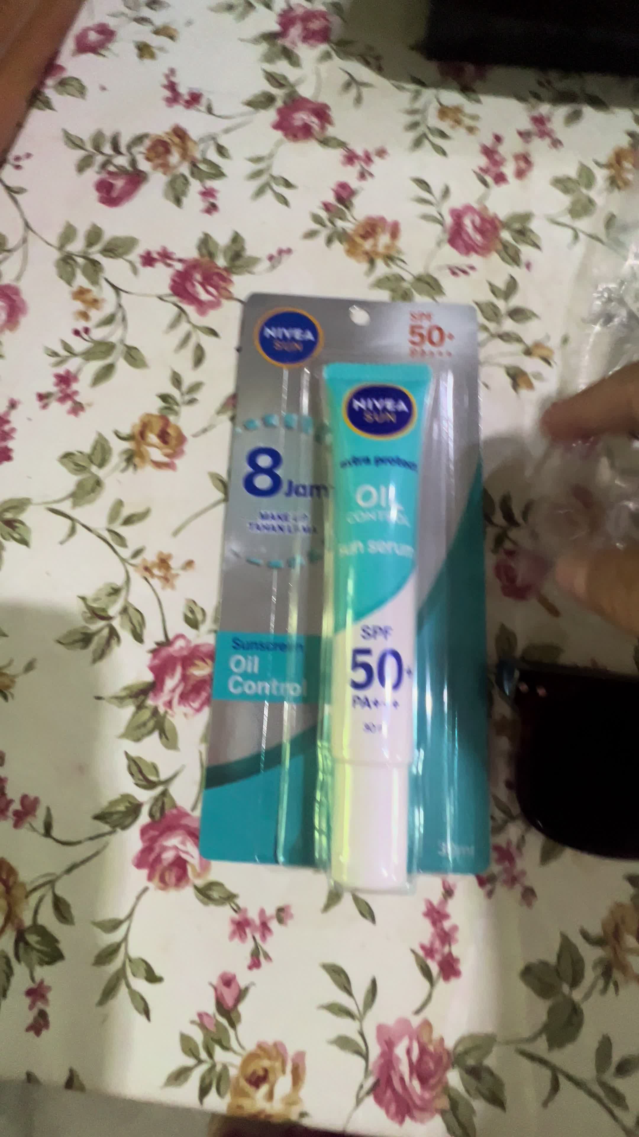 review image 0