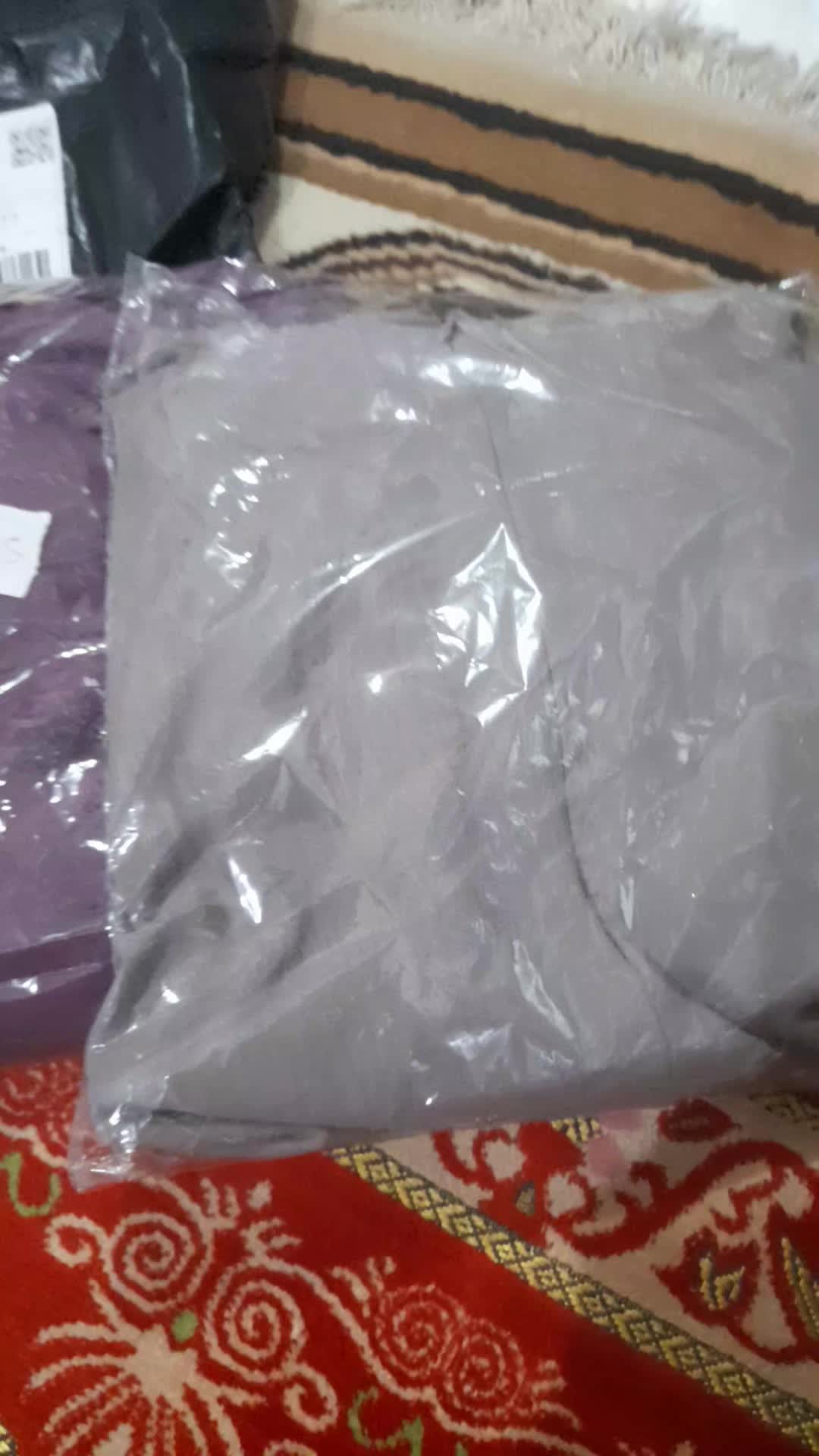 review image 0
