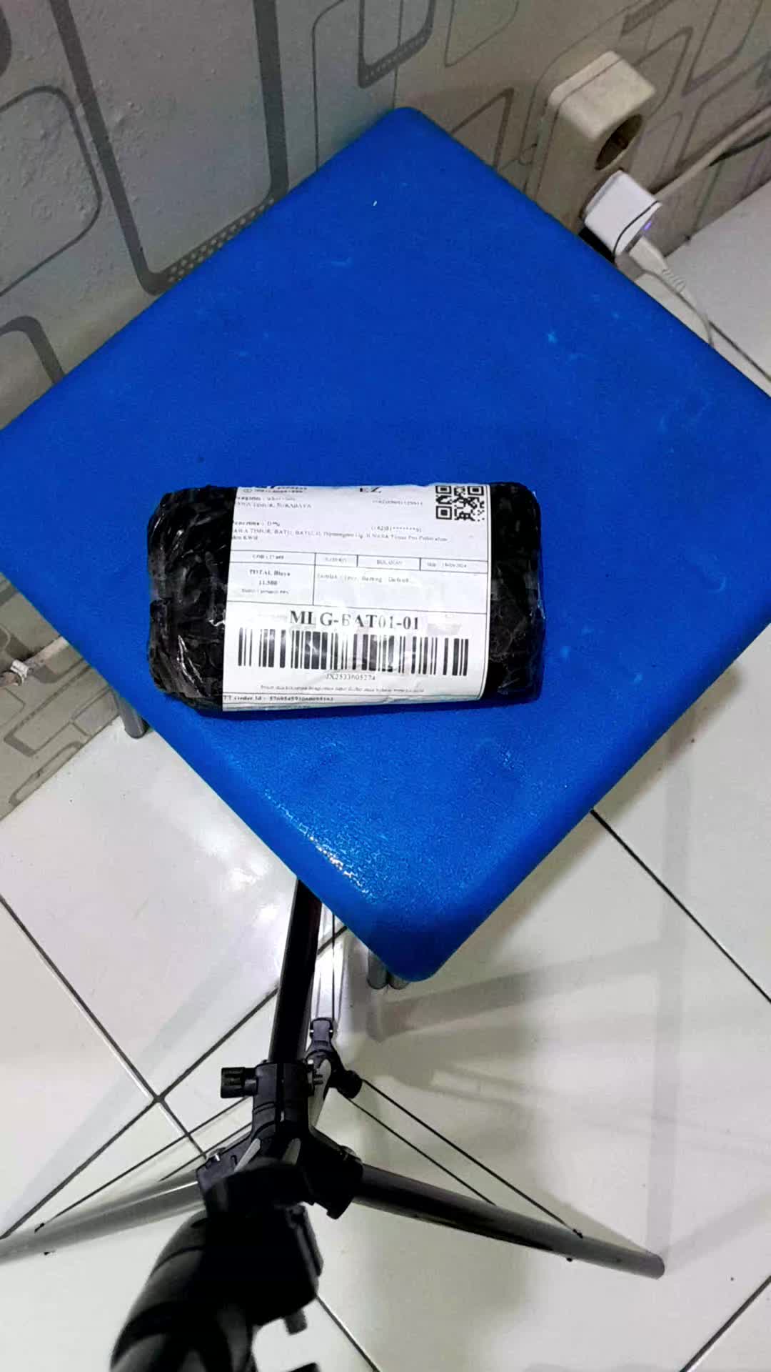 review image 0