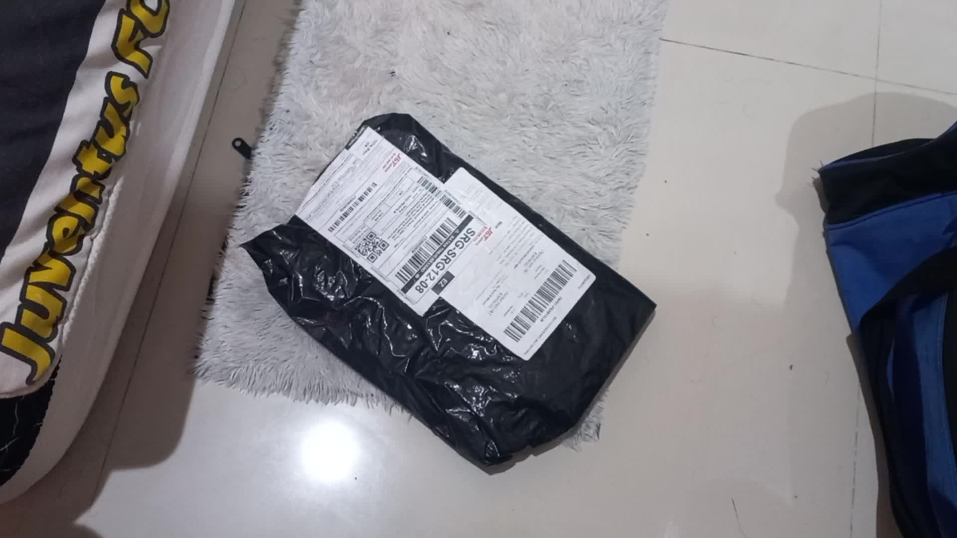 review image 0