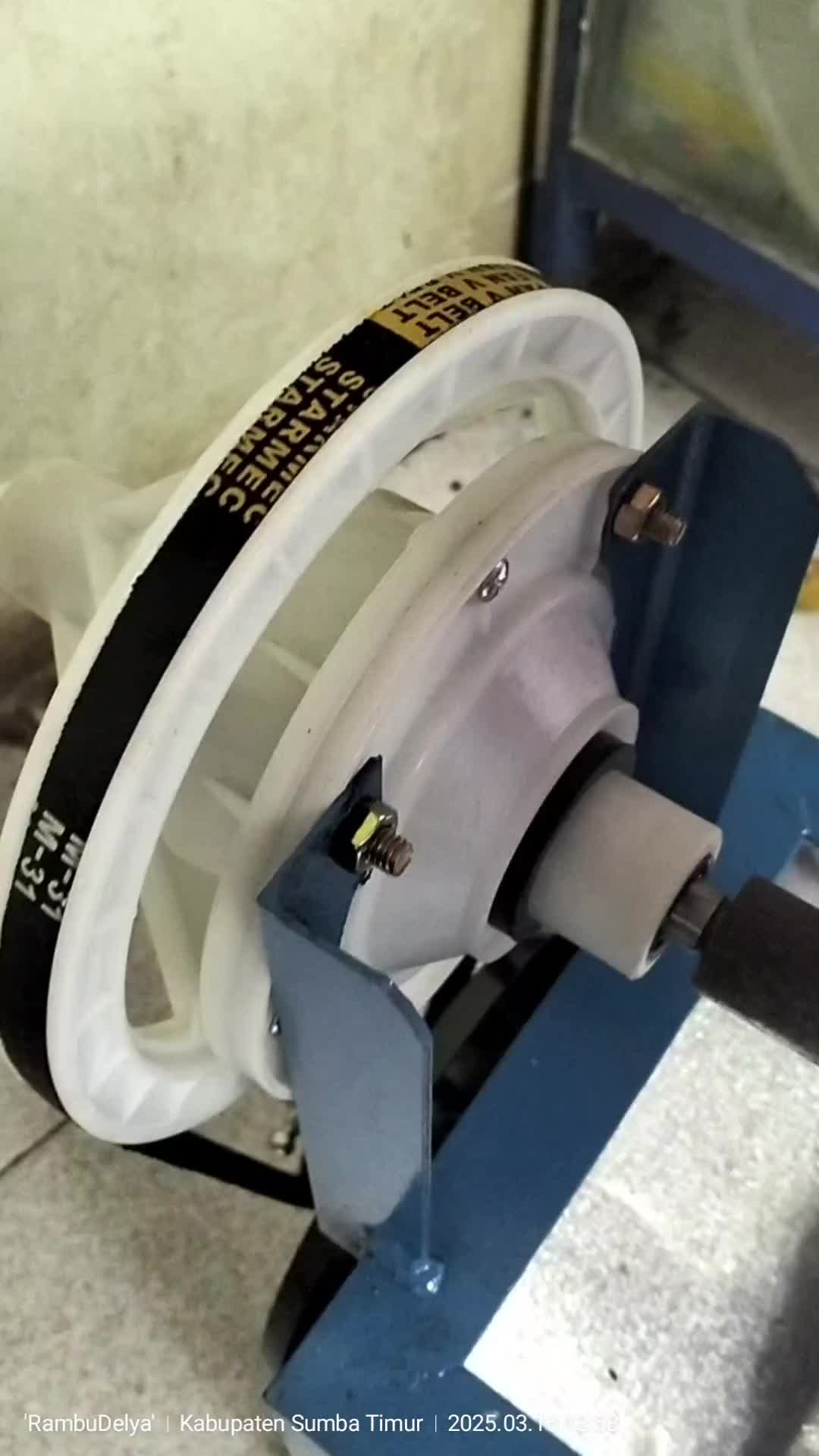review image 0