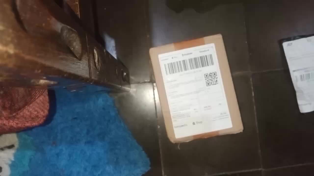 review image 0