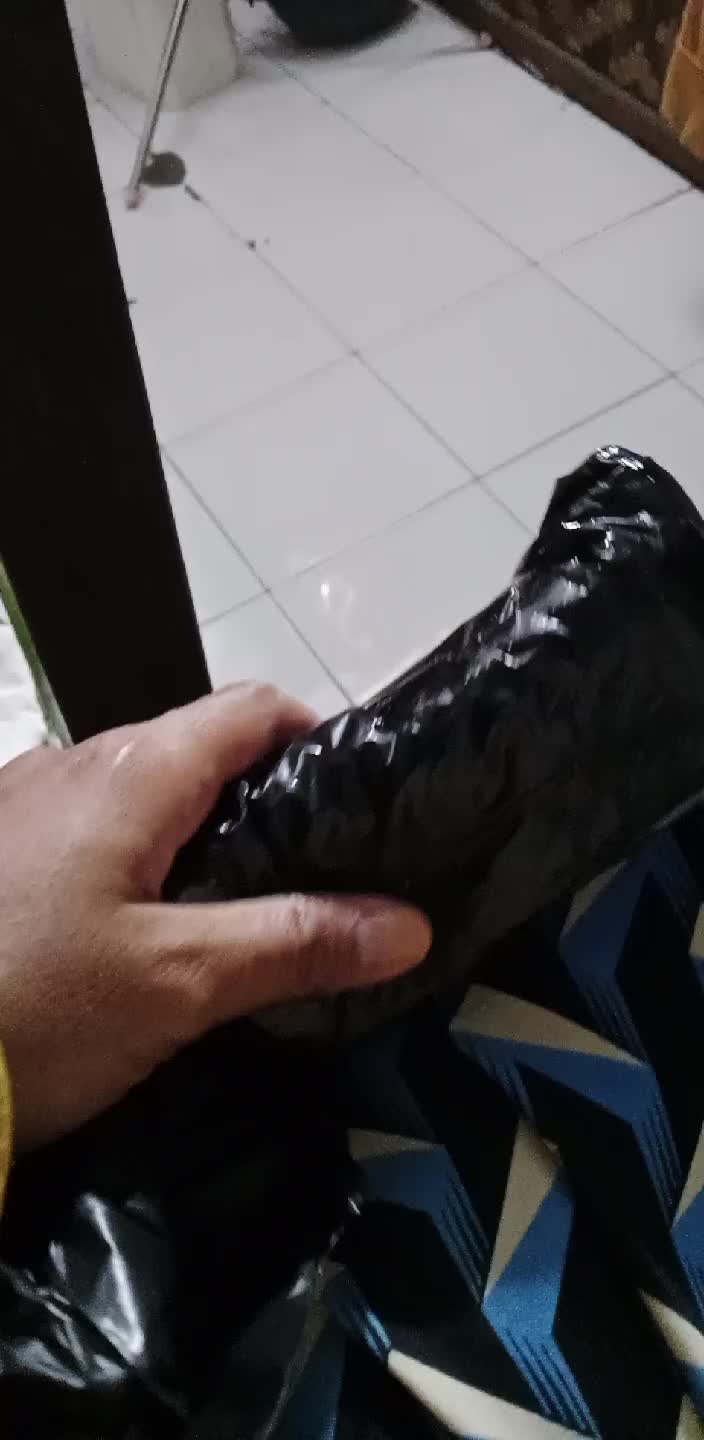 review image 0