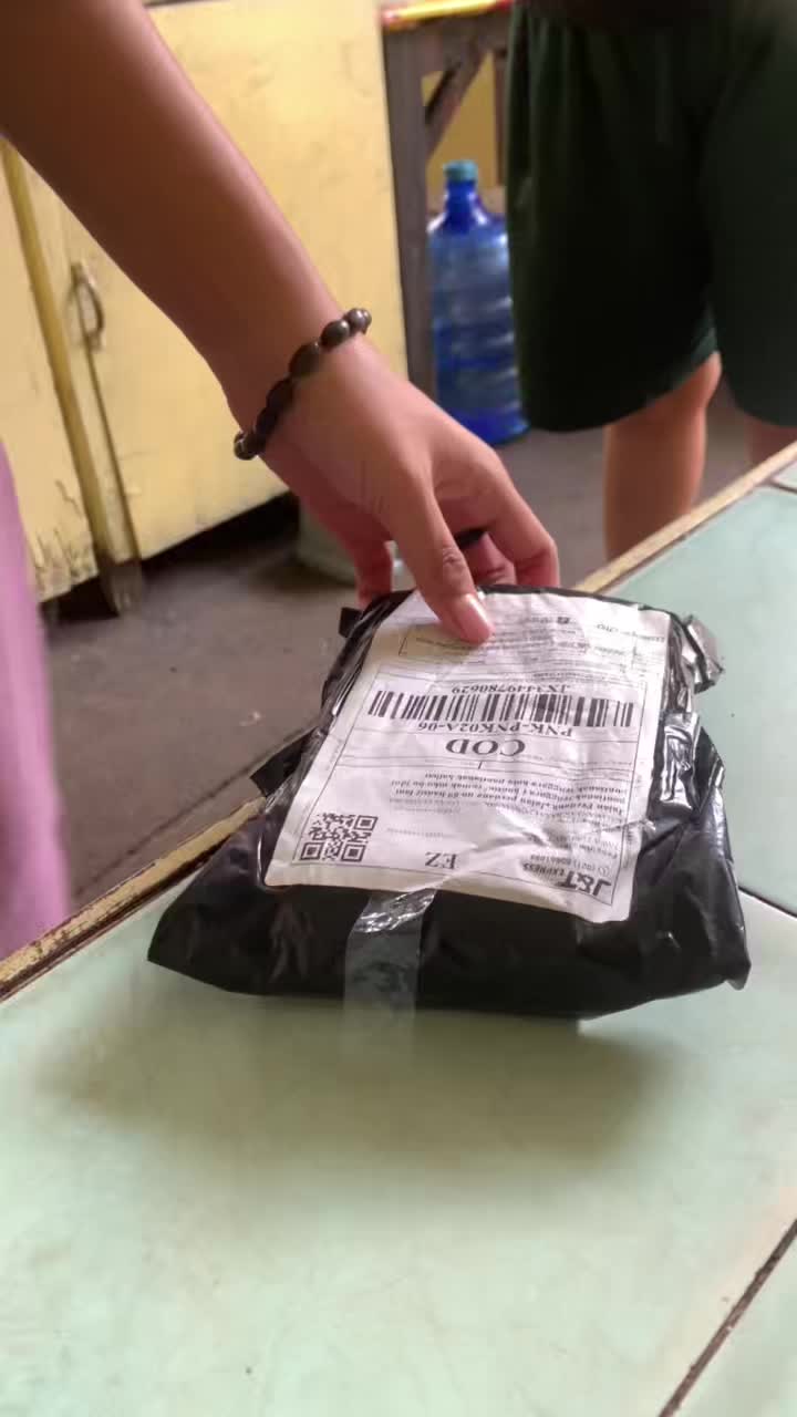 review image 0
