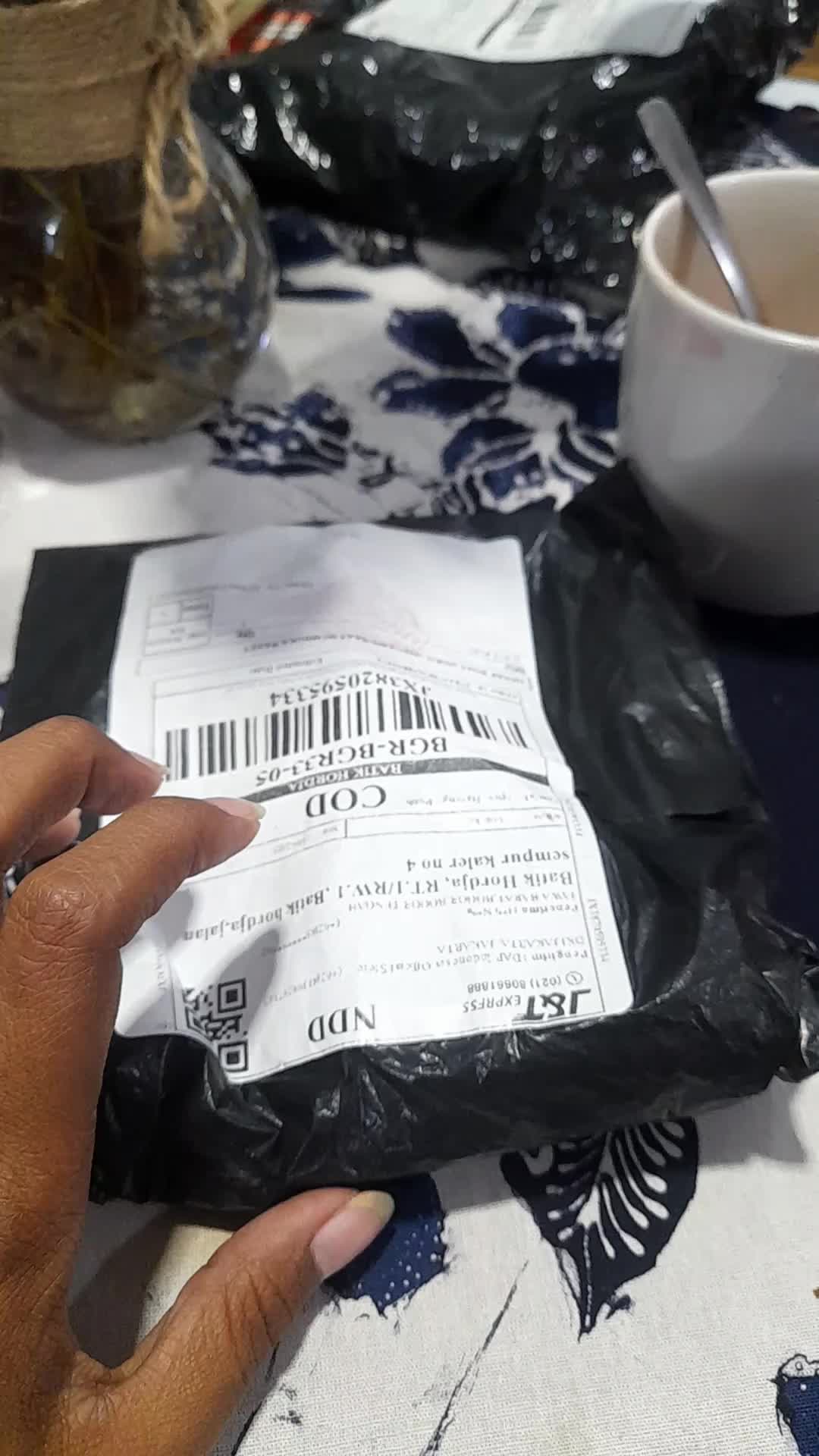 review image 0