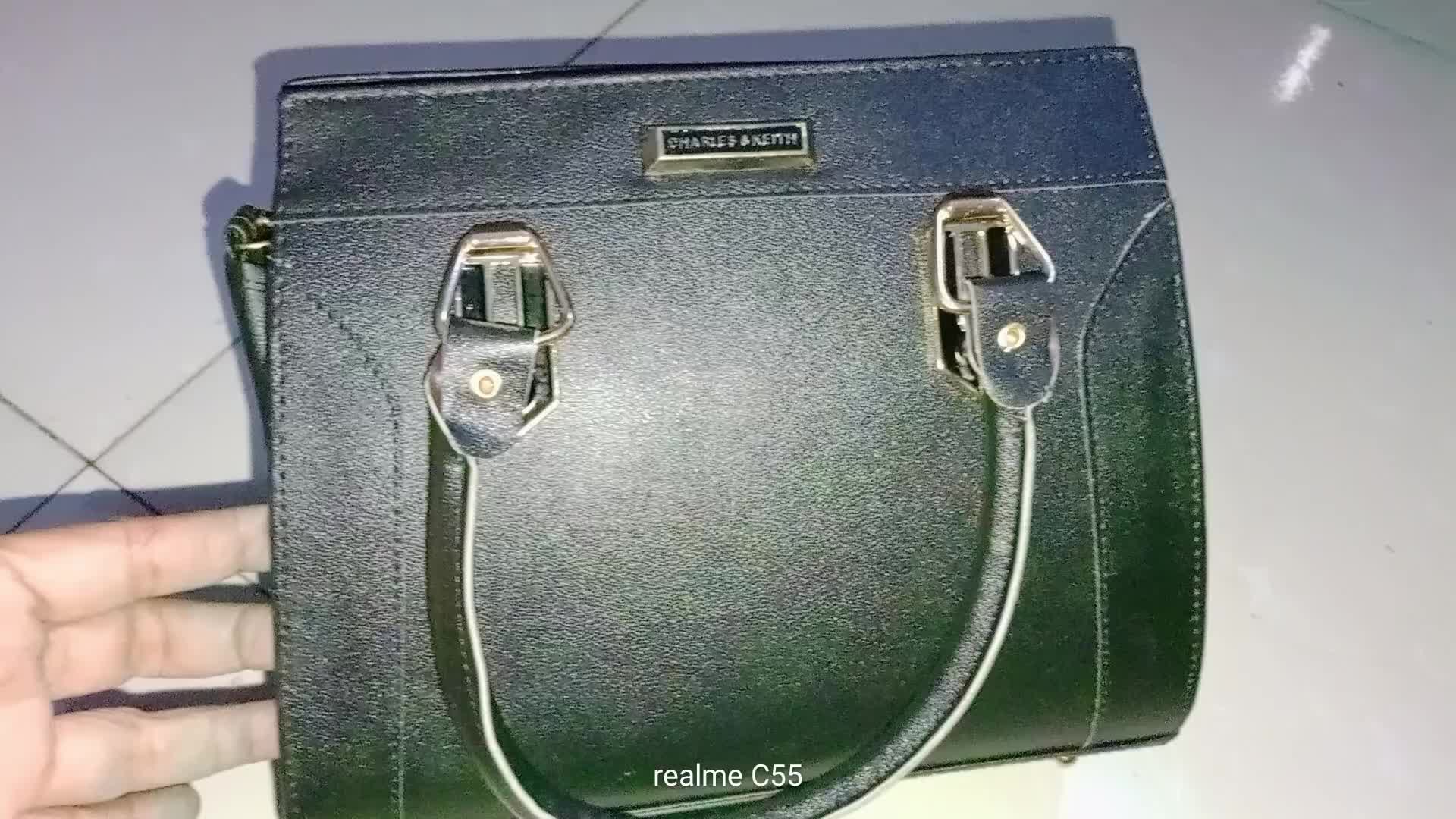 review image 0