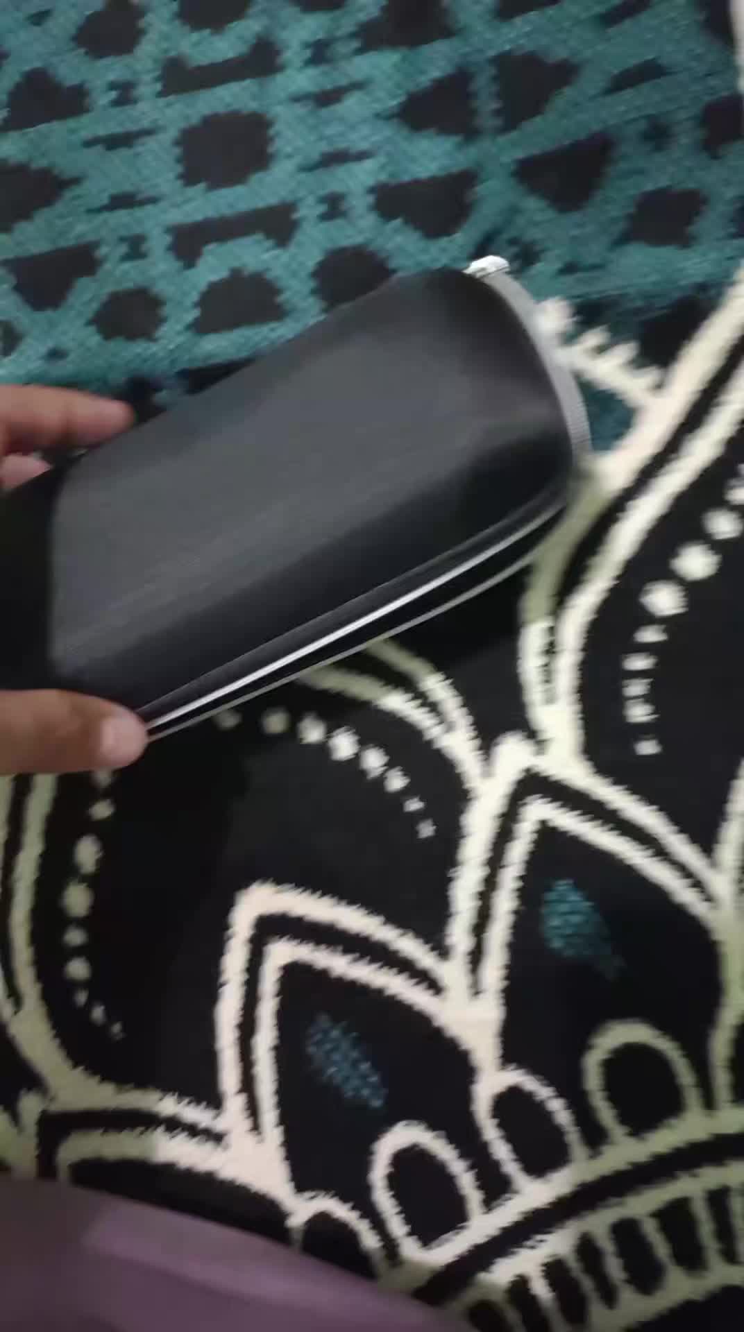 review image 0