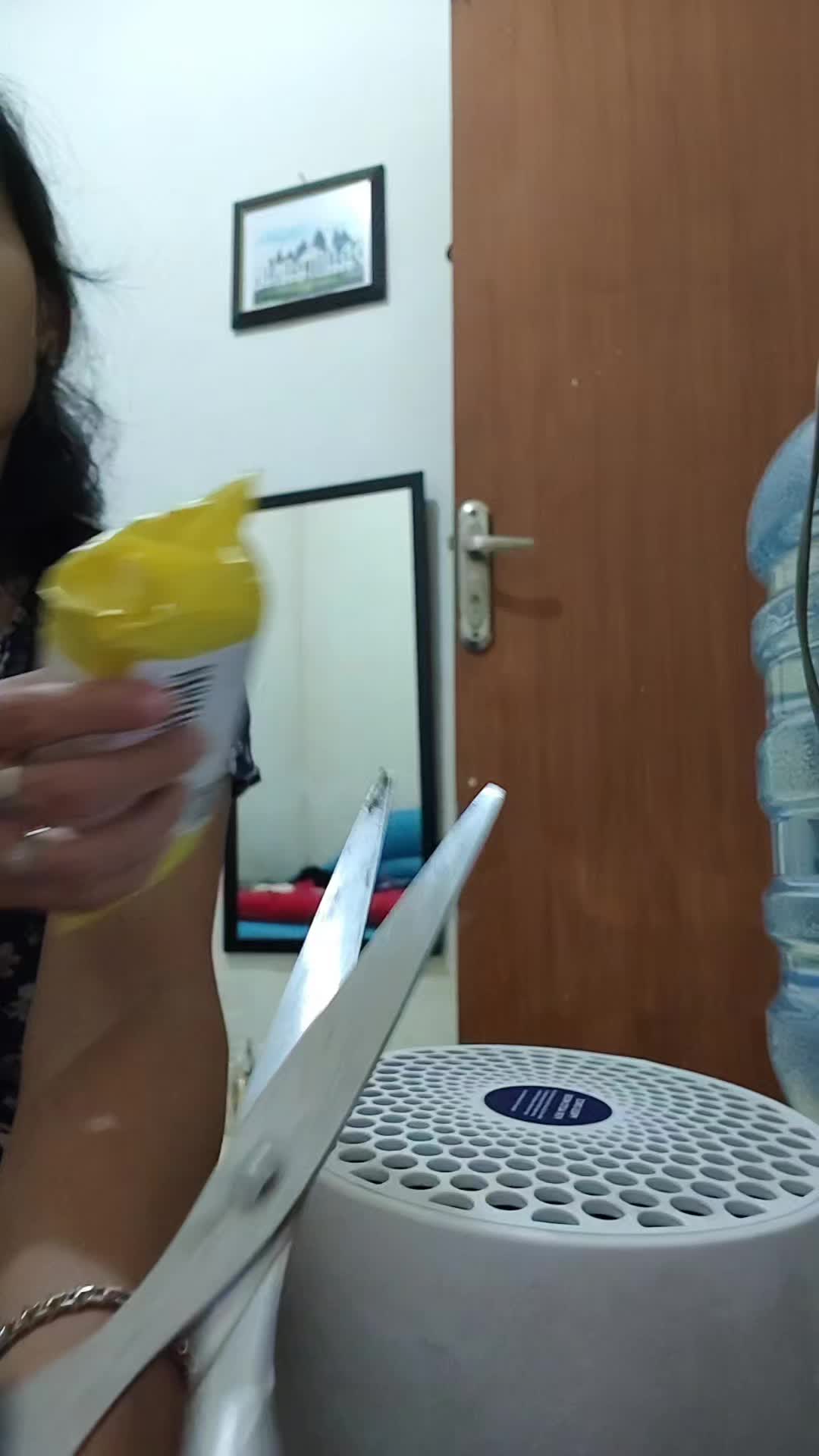 review image 0