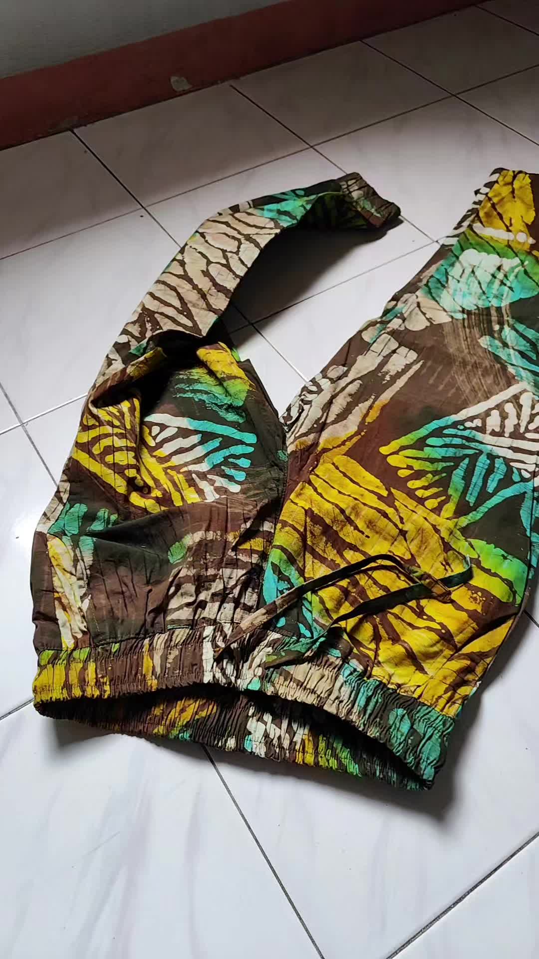 review image 0