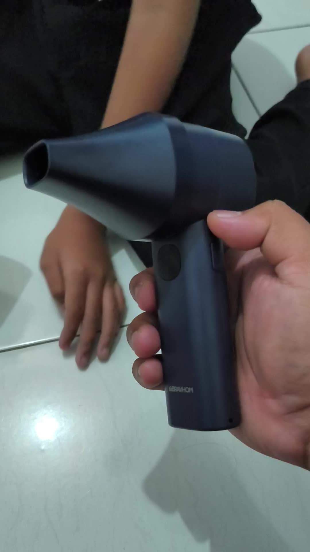 review image 0