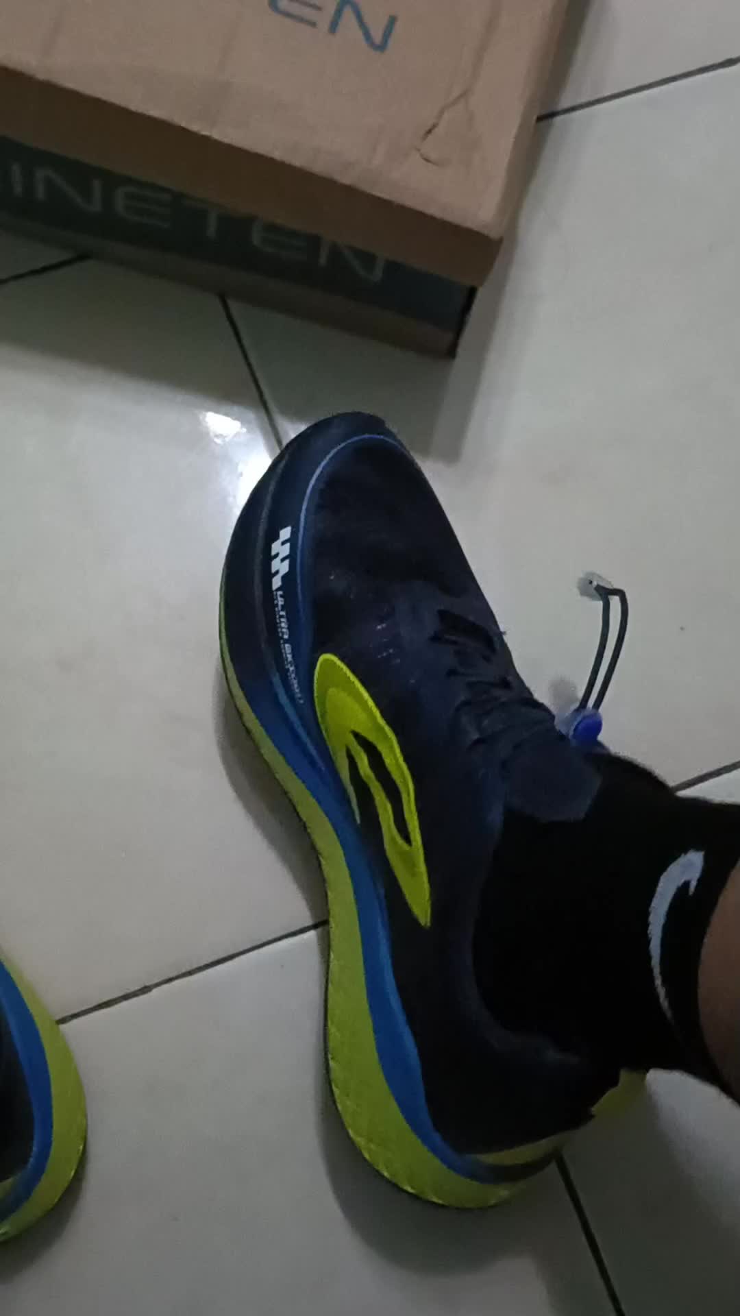 review image 0