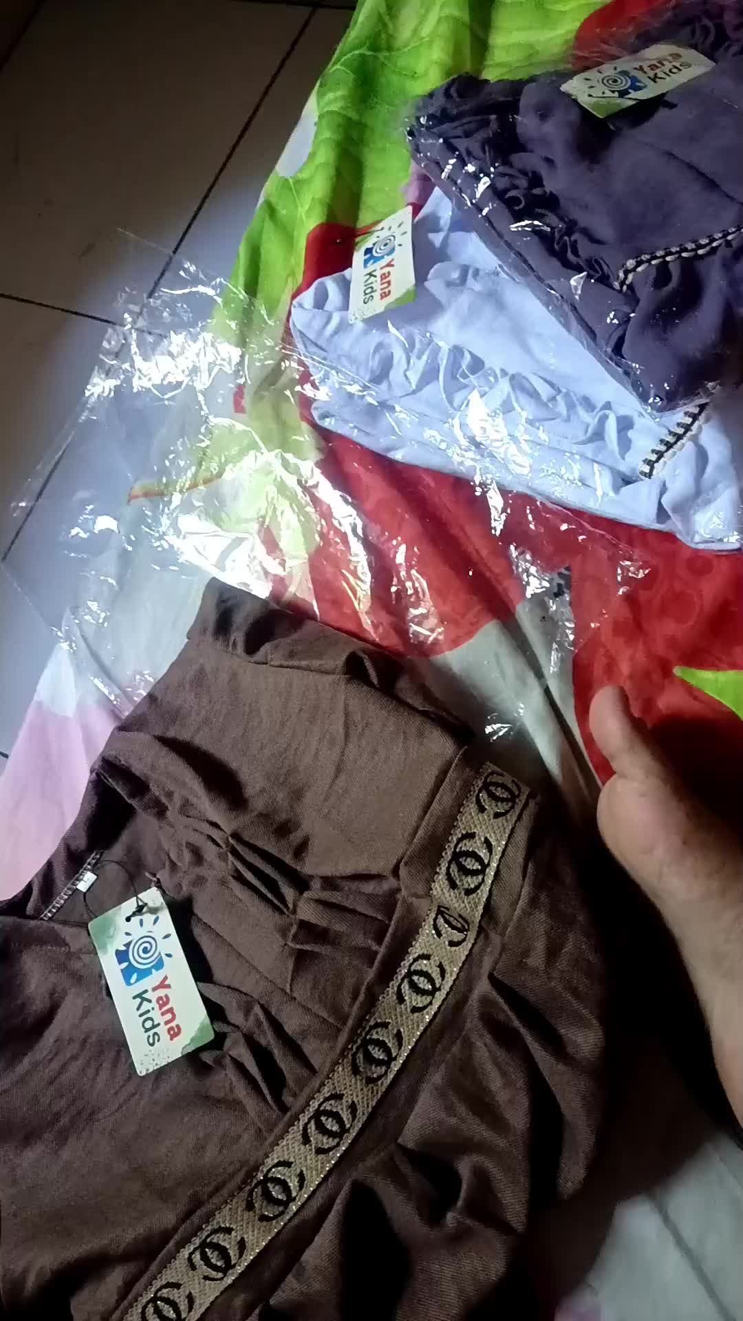 review image 0