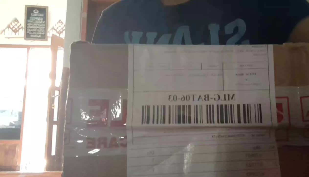 review image 0