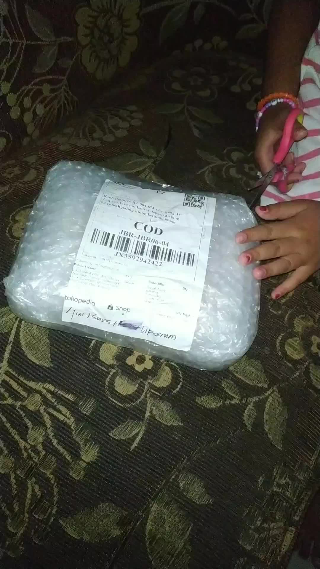 review image 0