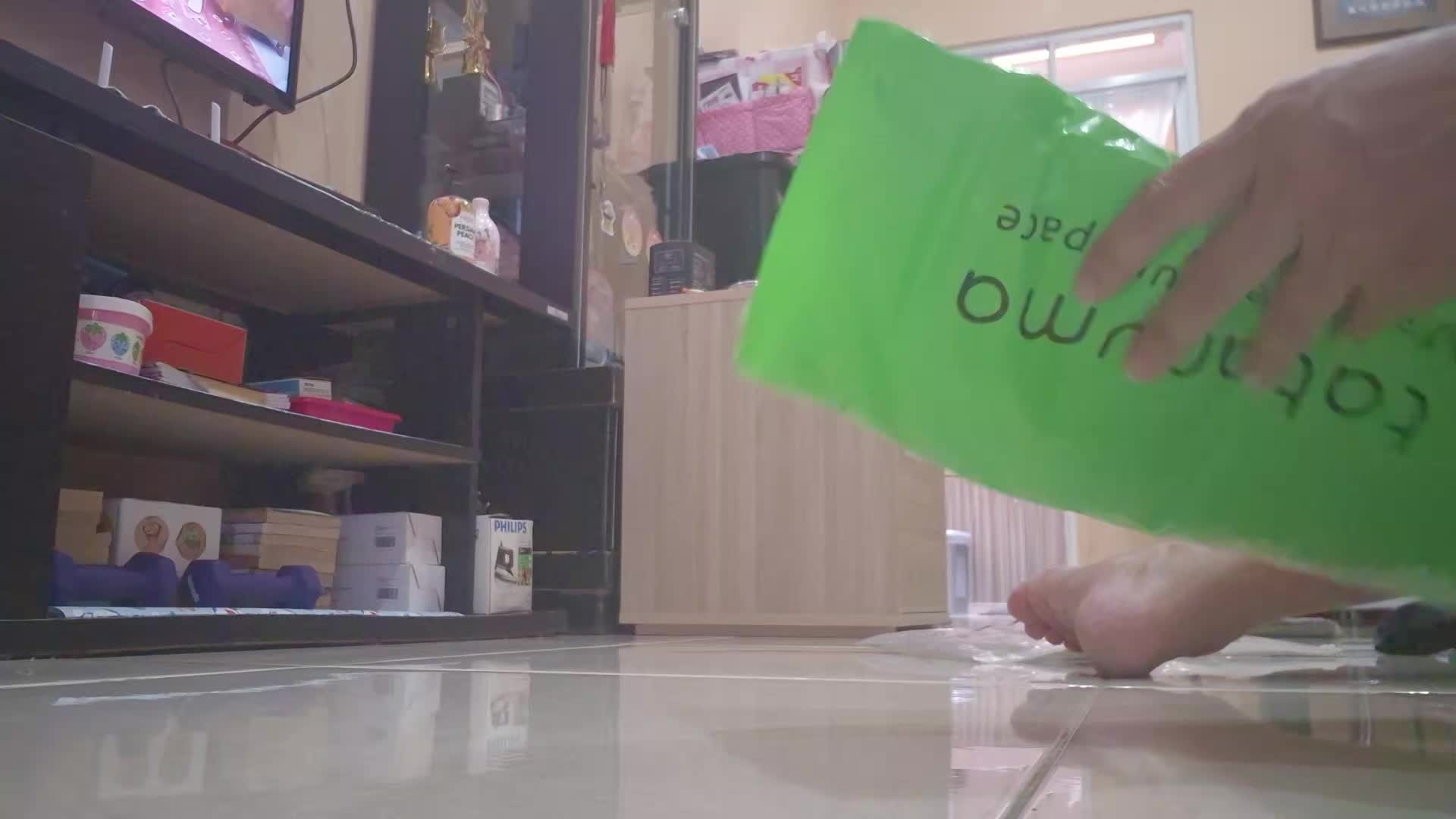 review image 0