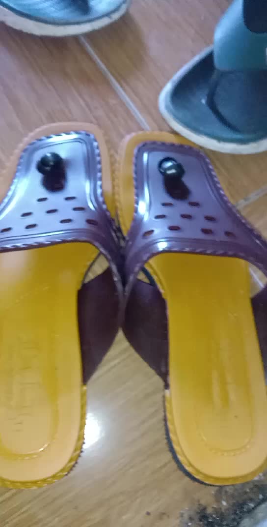 review image 0
