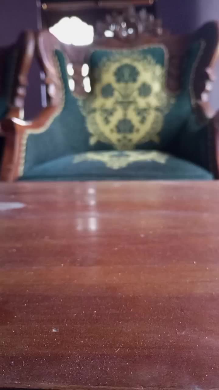 review image 0