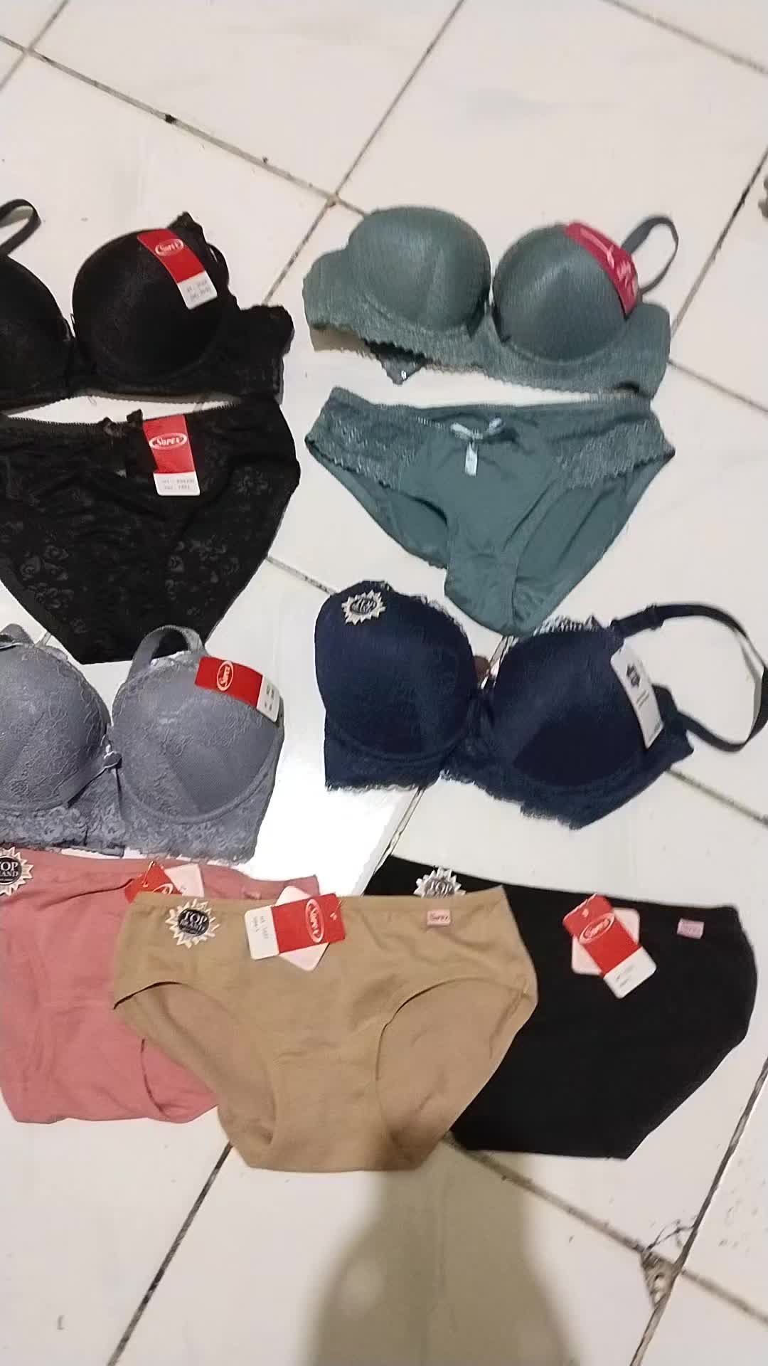 review image 0